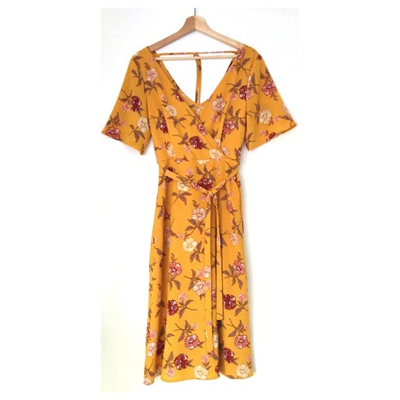 Francesca's Collections Dresses & Skirts - Francesca's Mustard Midi Wrap Dress